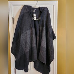 Plaid brushed Pancho sweater nwt